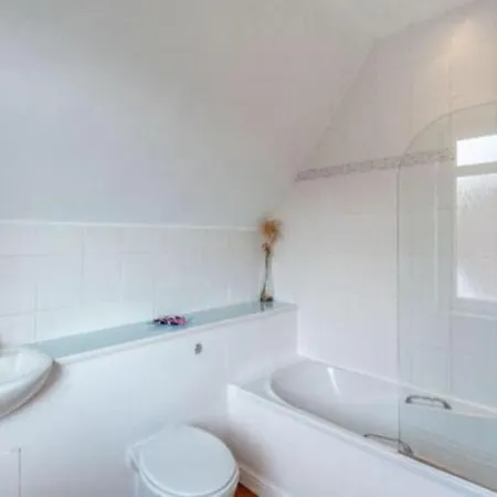 Hillhouse Blackhall Edinburgh Exterior photo
